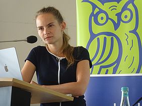 Dr. Anna Puzio auf der Tagung in Bensberg